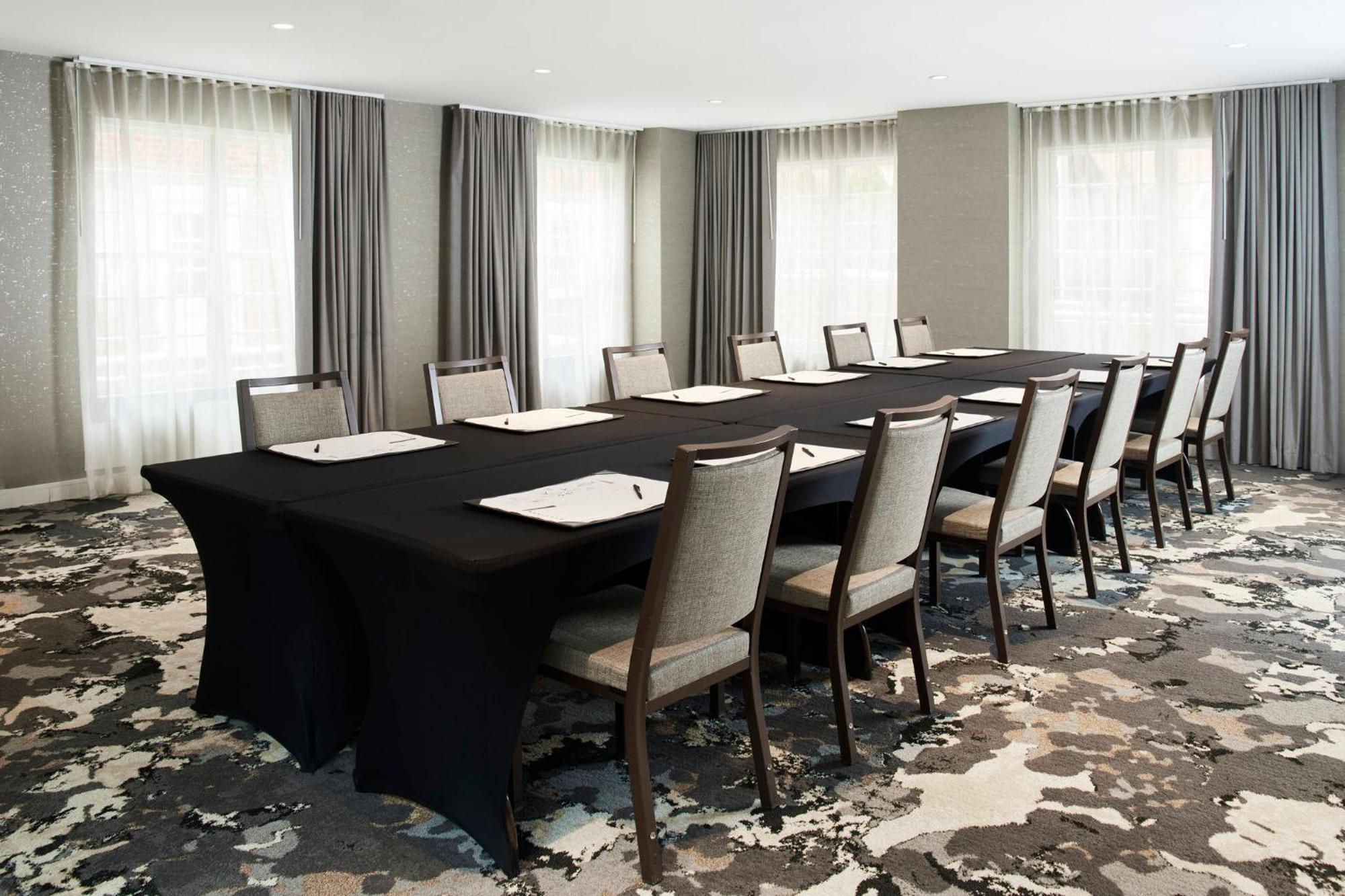 Archer Hotel Old Town Alexandria Bagian luar foto